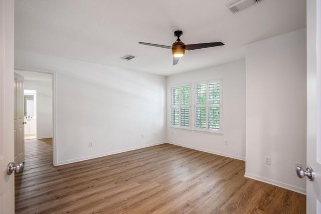 134 Plum Crest Circle, The Woodlands, TX 77382