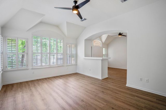 134 Plum Crest Circle, The Woodlands, TX 77382