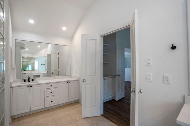 134 Plum Crest Circle, The Woodlands, TX 77382