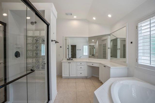 134 Plum Crest Circle, The Woodlands, TX 77382