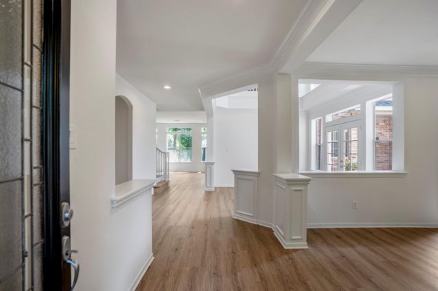 134 Plum Crest Circle, The Woodlands, TX 77382
