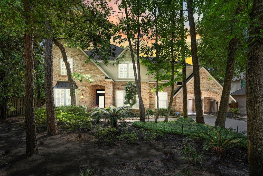 134 Plum Crest Circle, The Woodlands, TX 77382