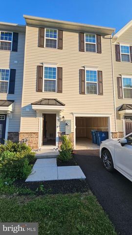2055 RIVERS DR, Newark, DE 19702