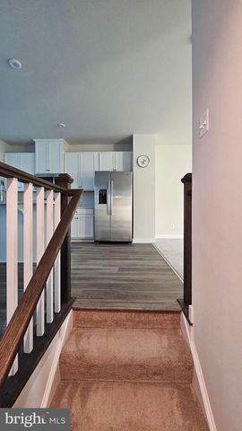 2055 RIVERS DR, Newark, DE 19702