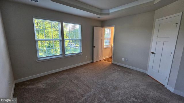 2055 RIVERS DR, Newark, DE 19702