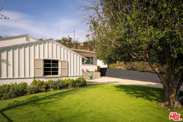 14929 Whitfield Avenue, Pacific Palisades, CA 90272