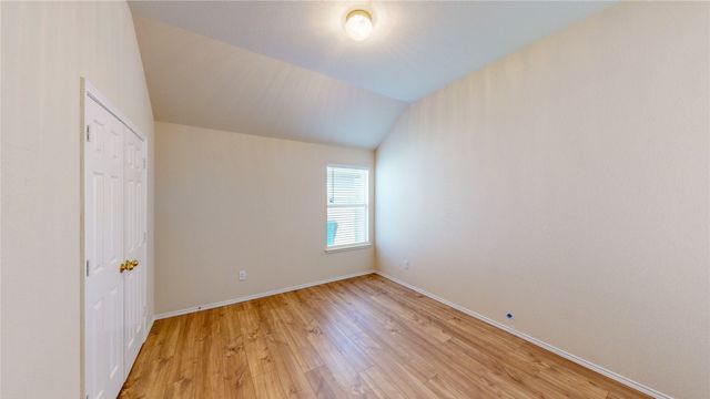 608 Vanilla Court, Desoto, TX 75115