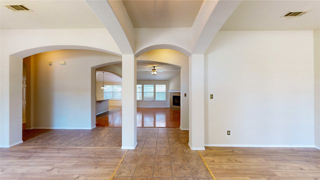 608 Vanilla Court, Desoto, TX 75115