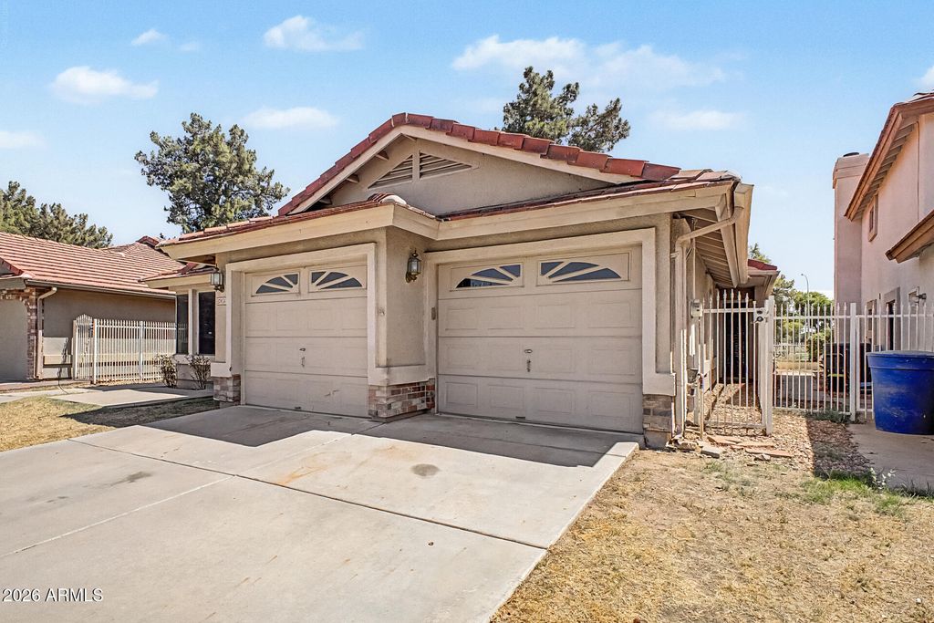 5751 W DEL RIO Street, Chandler, AZ 85226 — photo 3