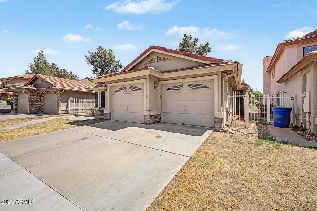 5751 W DEL RIO Street, Chandler, AZ 85226 — photo 4