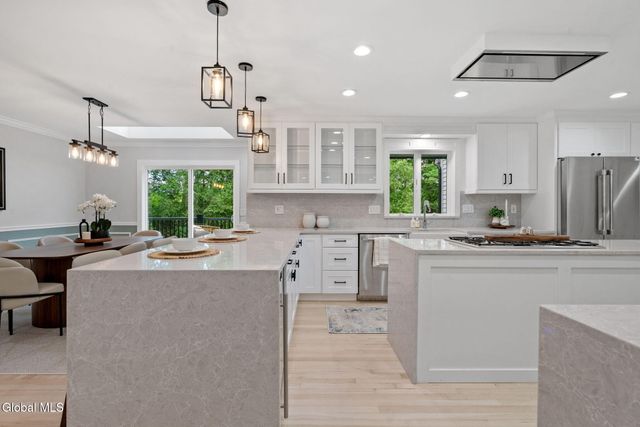 713 Riverview Road, Rexford, NY 12148