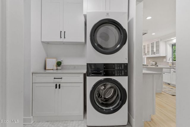 713 Riverview Road, Rexford, NY 12148