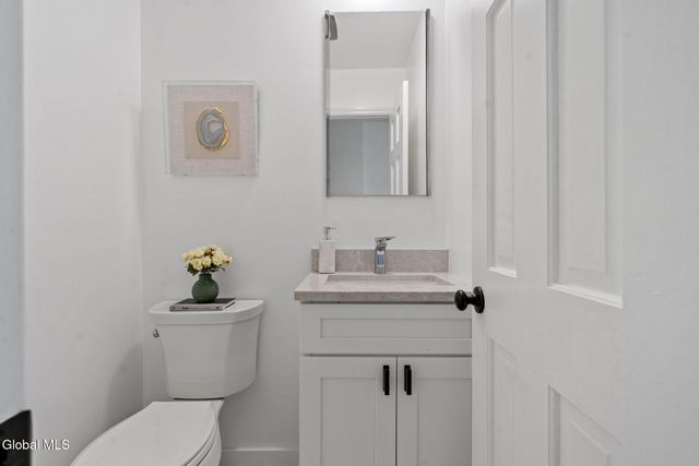 713 Riverview Road, Rexford, NY 12148