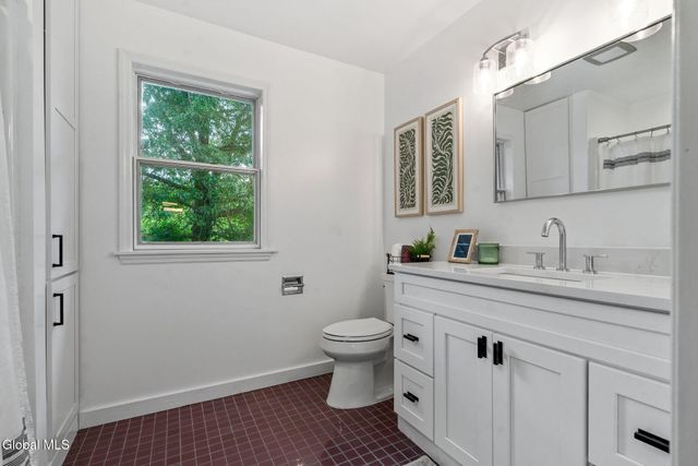 713 Riverview Road, Rexford, NY 12148