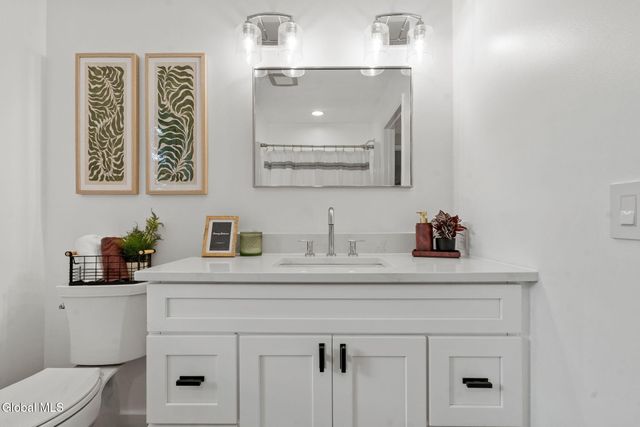 713 Riverview Road, Rexford, NY 12148