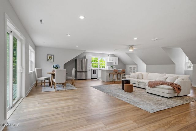 713 Riverview Road, Rexford, NY 12148