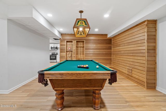 713 Riverview Road, Rexford, NY 12148