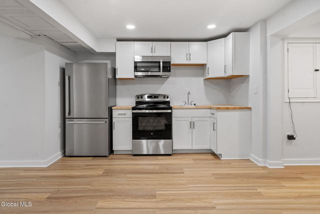 713 Riverview Road, Rexford, NY 12148