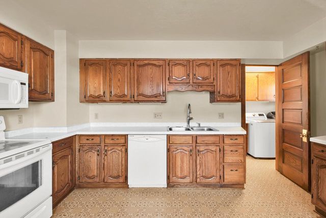 426 Park AVENUE, Sheboygan, WI 53081