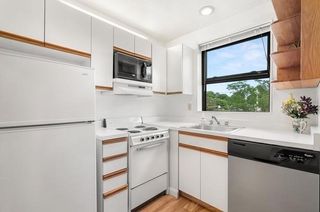 133 Commander Shea Blvd 217, Quincy, MA 02171
