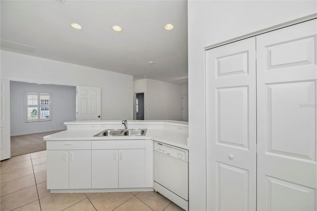 1343 RED OAK LANE, Port Charlotte, FL 33948