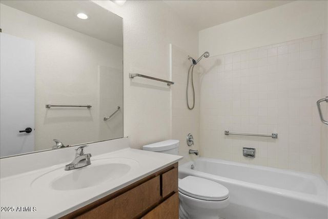 6438 E BUTTE Street 3, Mesa, AZ 85205