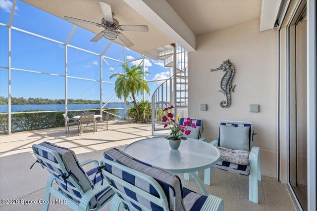 2 Sea Horse Lane, Vero Beach, FL 32960