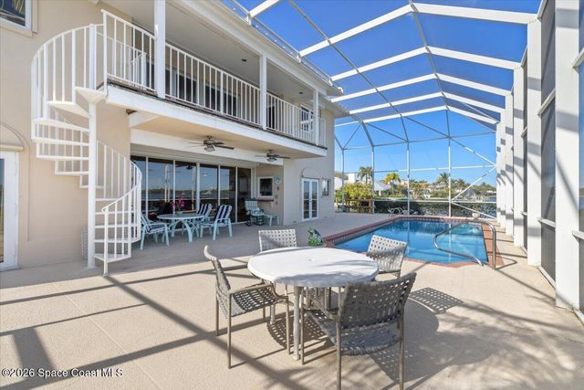 2 Sea Horse Lane, Vero Beach, FL 32960