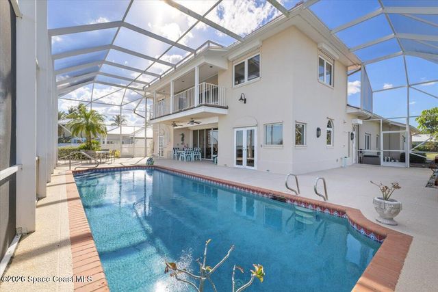 2 Sea Horse Lane, Vero Beach, FL 32960
