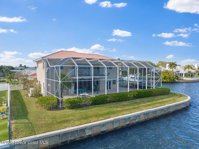 2 Sea Horse Lane, Vero Beach, FL 32960