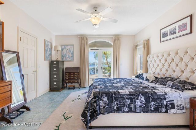 2 Sea Horse Lane, Vero Beach, FL 32960