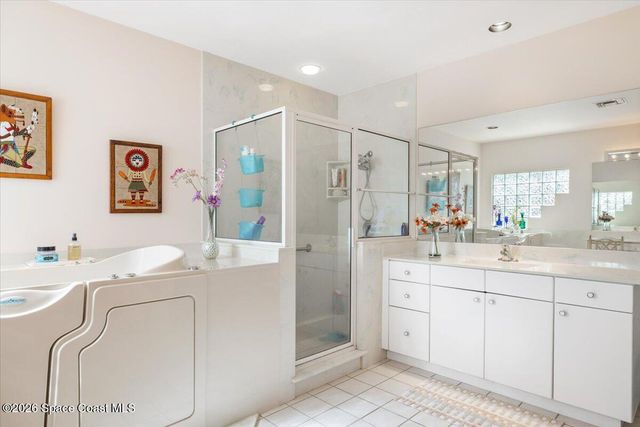 2 Sea Horse Lane, Vero Beach, FL 32960