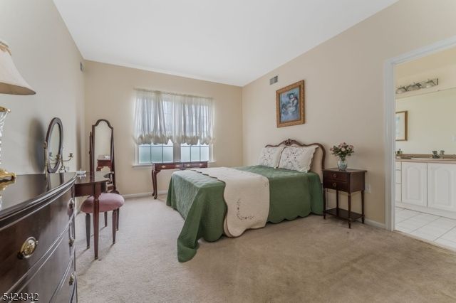 11 Stafford Ln, White Twp., NJ 07823