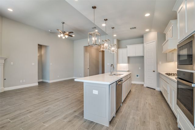 807 Knoxbridge Road, Forney, TX 75126