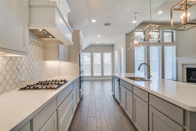 807 Knoxbridge Road, Forney, TX 75126