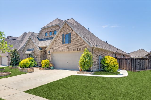 807 Knoxbridge Road, Forney, TX 75126