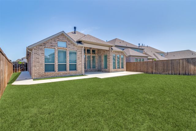 807 Knoxbridge Road, Forney, TX 75126