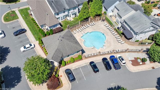 4982 Wyngate Village Drive, Winston-salem, NC 27103