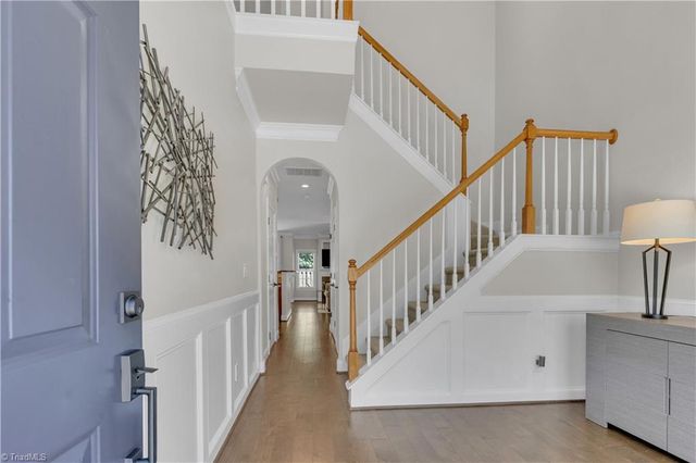 4982 Wyngate Village Drive, Winston-salem, NC 27103