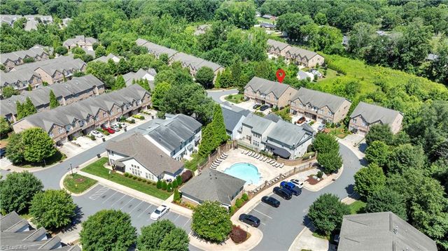 4982 Wyngate Village Drive, Winston-salem, NC 27103