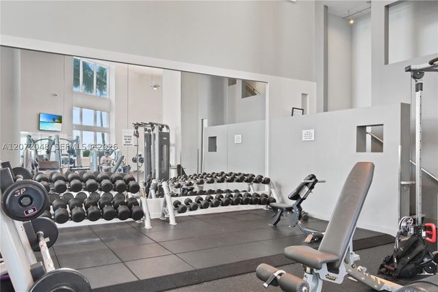 1900 N Bayshore Dr 2019, Miami, FL 33132