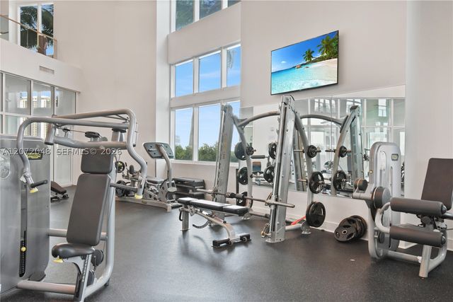 1900 N Bayshore Dr 2019, Miami, FL 33132
