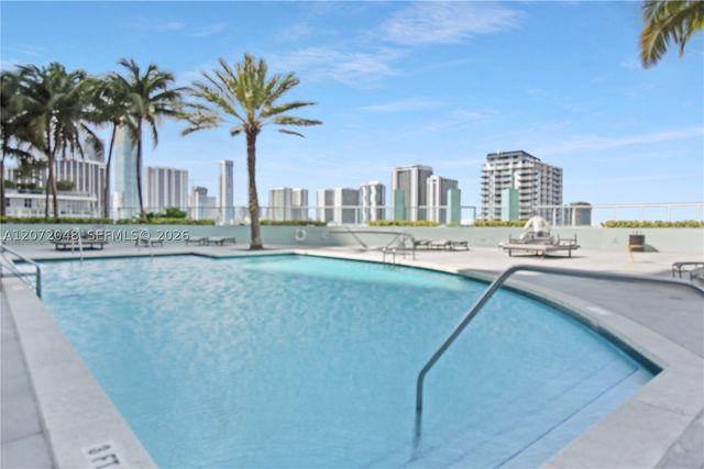 1900 N Bayshore Dr 2019, Miami, FL 33132