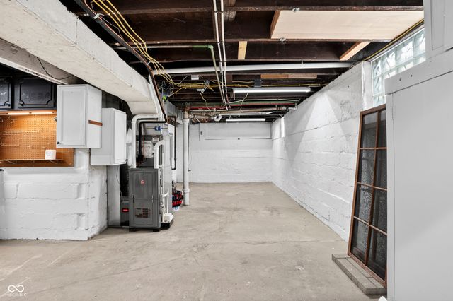 2505 E Saint Clair Street, Indianapolis, IN 46201