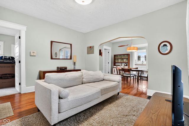 2505 E Saint Clair Street, Indianapolis, IN 46201