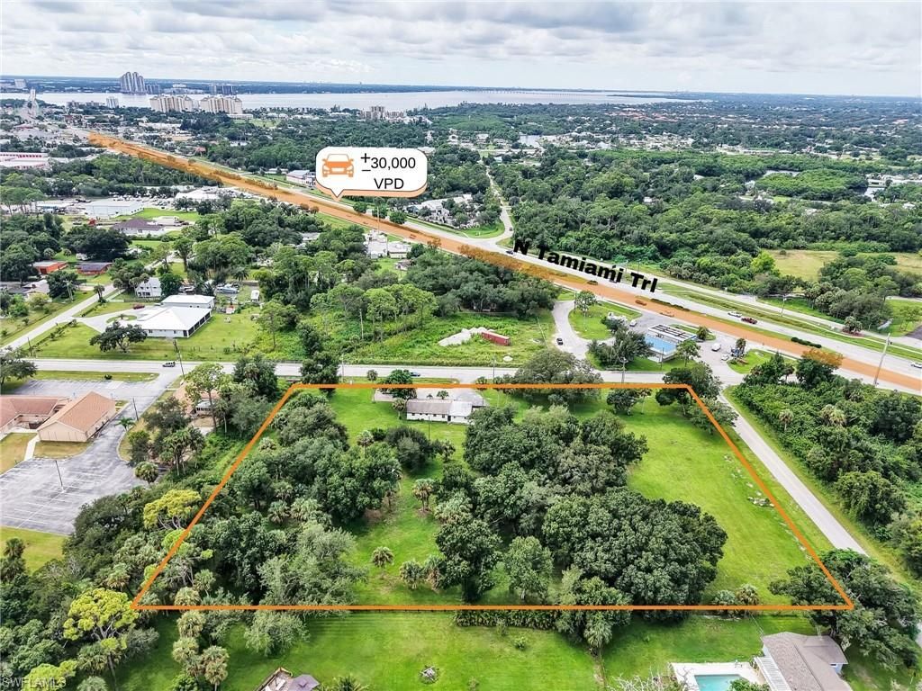 308 Evergreen RD, NORTH FORT MYERS, FL 33903 — exterior