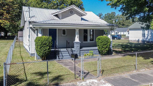 1205 Salem Avenue, Paducah, KY 42001