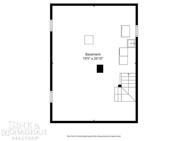 142 St Clair River Drive, Algonac, MI 48001