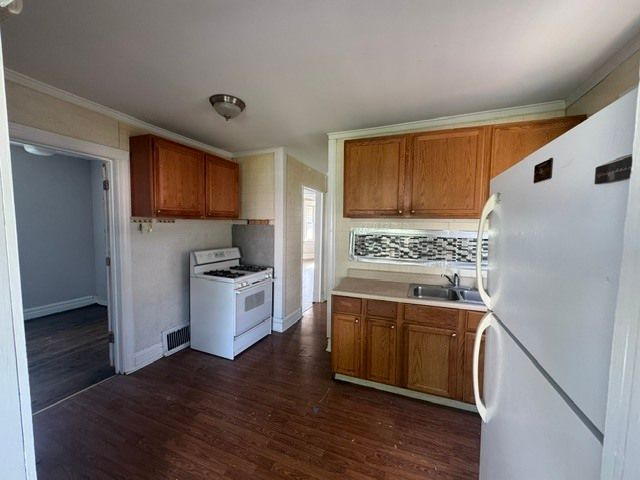 2316 S 59th Court, Cicero, IL 60804
