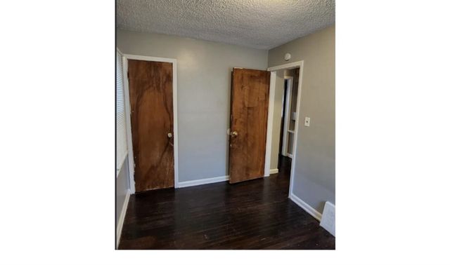 18111 Mitchell Street, Detroit, MI 48234